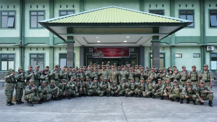 Pesan Bupati Andi Rosman Bagi Kades Se-Wajo Saat Retret di Rindam XIV Hasanuddin